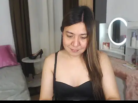 Snapshot of stellahugeX chatting on February 2026 10:09:02 PM stellahugeX online show from February 2026 10:09:02 PM