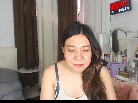 Snapshot of stellahugeX chatting on June 2026 08:46:01 AM stellahugeX online show from June 2026 08:46:01 AM