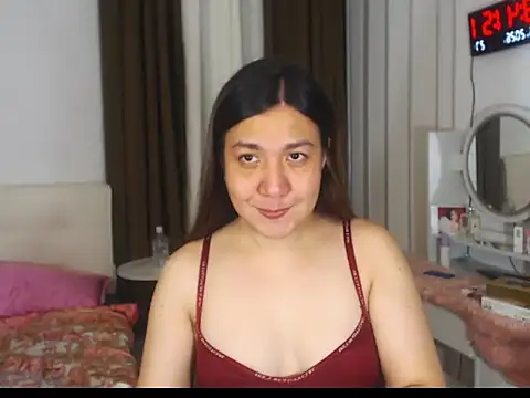 Snapshot of stellahugeX chatting on May 2026 12:42:01 PM stellahugeX online show from May 2026 12:42:01 PM
