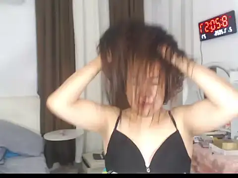 Snapshot of stellahugeX chatting on July 2026 12:22:02 AM stellahugeX online show from July 2026 12:22:02 AM