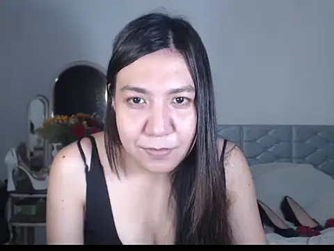 Snapshot of stellahugeX chatting on September 2025 05:20:01 PM stellahugeX online show from September 2025 05:20:01 PM