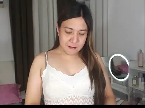 Snapshot of stellahugeX chatting on February 2026 12:45:01 PM stellahugeX online show from February 2026 12:45:01 PM