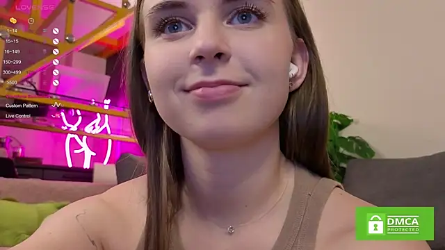 FlexiPixie online show from November 2025 05:33:01 AM