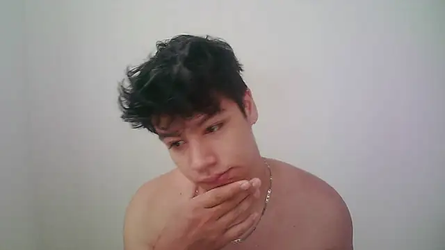 Snapshot of zeus_181 chatting on July 2026 12:35:02 PM zeus 181 online show from July 2026 12:35:02 PM
