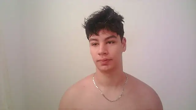 Snapshot of zeus_181 chatting on June 2026 01:31:01 PM zeus 181 online show from June 2026 01:31:01 PM