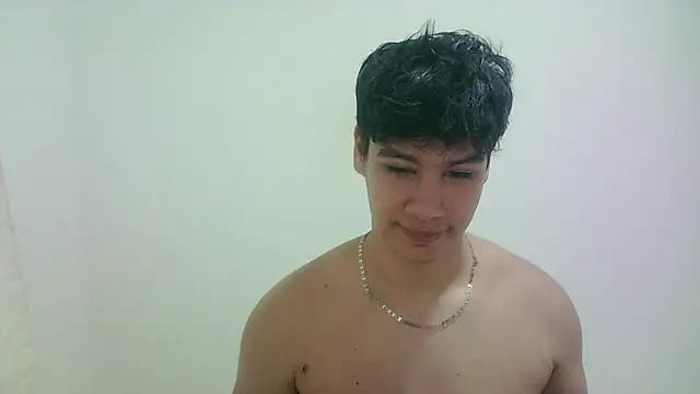 Snapshot of zeus_181 chatting on June 2026 05:47:01 AM zeus 181 online show from June 2026 05:47:01 AM