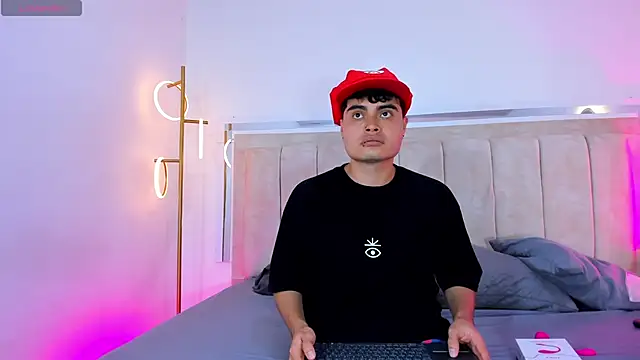 Molly sweetlove online show from December 2025 07:13:01 PM