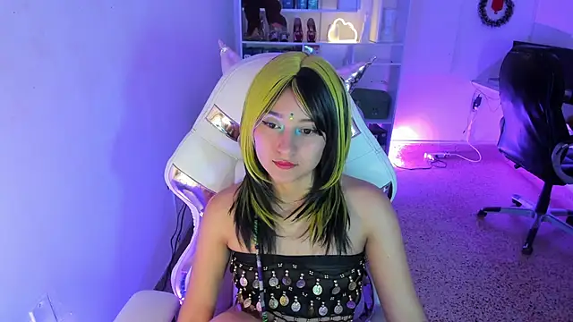 Molly sweetlove online show from December 2025 07:04:01 PM