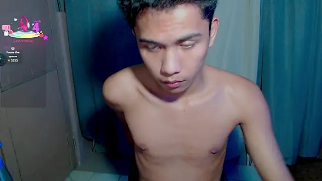 Demure Asian143 online show from January 2026 08:57:02 PM