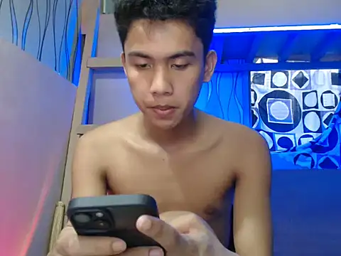 Snapshot of Demure_Asian143 chatting on October 2025 10:09:01 PM Demure Asian143 online show from October 2025 10:09:01 PM