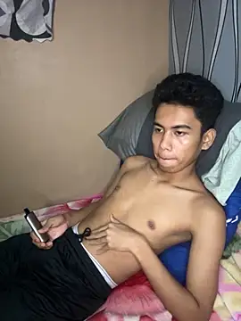 Snapshot of Demure_Asian143 chatting on September 2025 02:54:01 PM Demure Asian143 online show from September 2025 02:54:01 PM