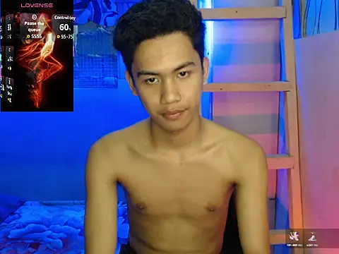 Snapshot of Demure_Asian143 chatting on November 2025 09:13:01 AM Demure Asian143 online show from November 2025 09:13:01 AM