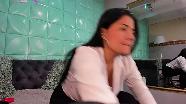 SailonTeen online show from September 2025 06:08:02 PM