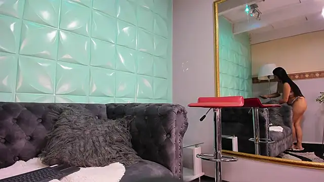 SailonTeen online show from November 2025 06:08:01 PM