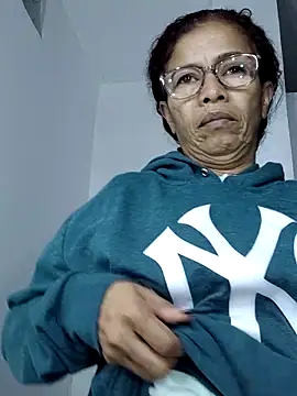 Merybeks online show from April 2026 10:22:02 AM