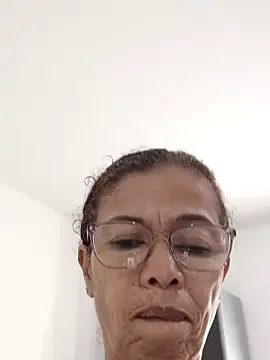 Merybeks online show from October 2025 10:38:02 AM