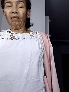 Merybeks online show from May 2026 10:07:02 AM