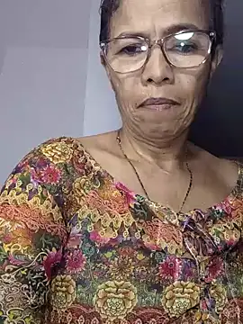 Merybeks online show from June 2026 10:04:02 AM