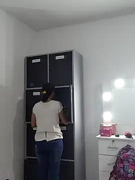 Merybeks online show from October 2025 10:36:02 AM