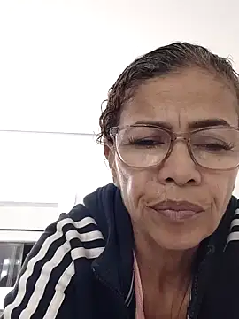 Merybeks online show from November 2025 10:49:02 AM