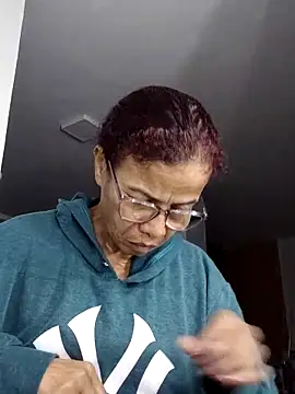 Merybeks online show from April 2026 09:44:01 AM