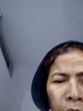 Merybeks online show from July 2026 10:44:01 AM