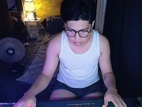 Lowel Smith online show from September 2025 01:50:02 PM