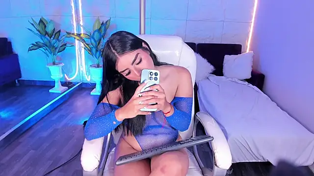 Snapshot of LovelyEyesx chatting on November 2025 05:17:02 PM LovelyEyesx online show from November 2025 05:17:02 PM