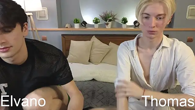 fiachand online show from October 2025 09:24:02 PM