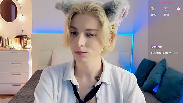 fiachand online show from April 2026 12:18:02 PM