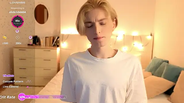 fiachand online show from February 2026 12:51:02 PM