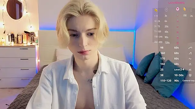 fiachand online show from April 2026 11:38:02 AM