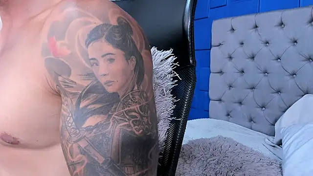 andres-clark92 online show from November 2025 06:01:02 PM