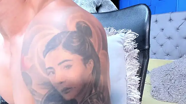 andres-clark92 online show from October 2025 06:08:02 PM