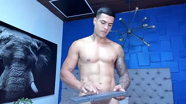 Snapshot of andres-clark92 chatting on January 2026 07:12:01 PM andres-clark92 online show from January 2026 07:12:01 PM