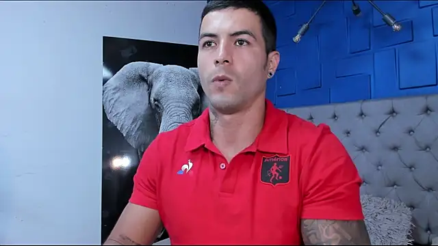 andres-clark92 online show from September 2025 05:50:01 PM