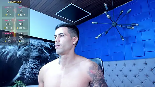 Snapshot of andres-clark92 chatting on February 2026 02:08:02 PM andres-clark92 online show from February 2026 02:08:02 PM