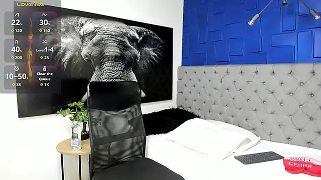 andres-clark92 online show from April 2026 04:53:01 PM