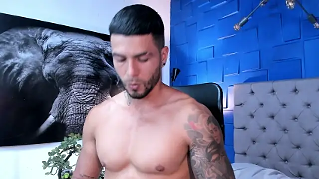 andres-clark92 online show from November 2025 06:07:02 PM