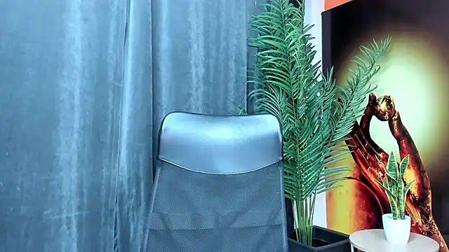 Snapshot of andres-clark92 chatting on February 2026 05:25:01 PM andres-clark92 online show from February 2026 05:25:01 PM