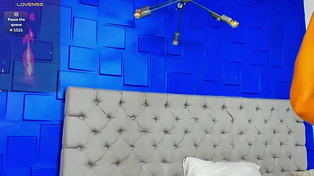 Snapshot of andres-clark92 chatting on February 2026 04:07:01 PM andres-clark92 online show from February 2026 04:07:01 PM