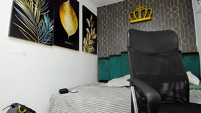 Snapshot of andres-clark92 chatting on February 2026 04:59:02 PM andres-clark92 online show from February 2026 04:59:02 PM