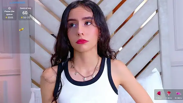 Sarah-Grace online show from September 2025 03:05:01 AM