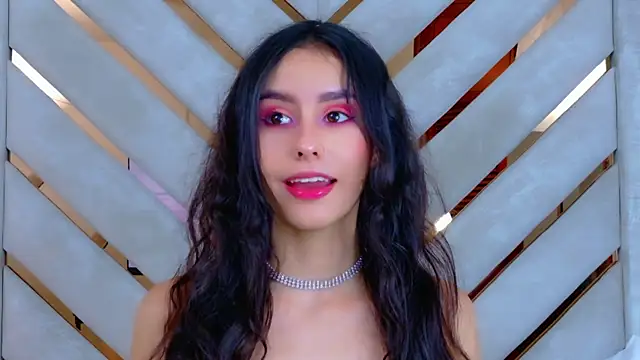 Sarah-Grace online show from November 2025 03:00:02 AM