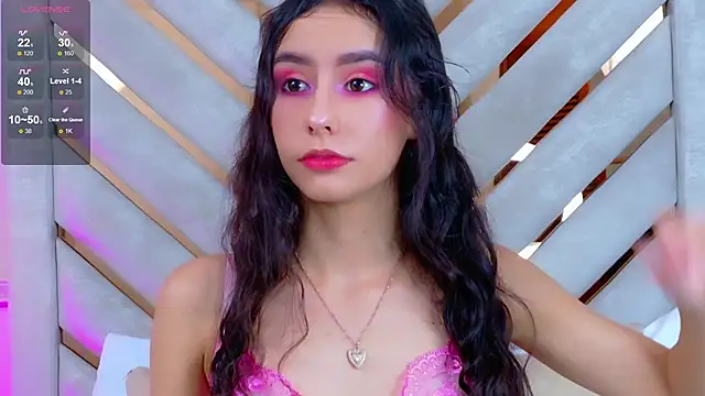 Sarah-Grace online show from November 2025 02:48:02 AM