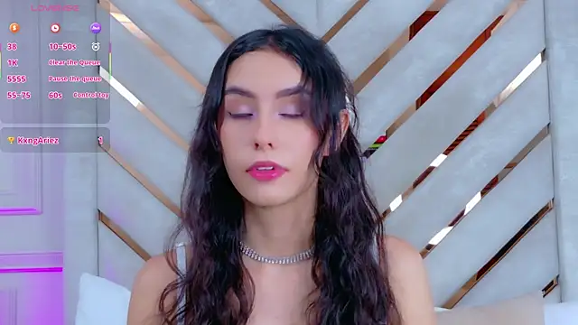 Sarah-Grace online show from November 2025 02:37:02 AM