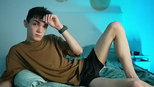 Snapshot of MattyandAiden chatting on February 2026 06:17:01 PM MattyandAiden online show from February 2026 06:17:01 PM