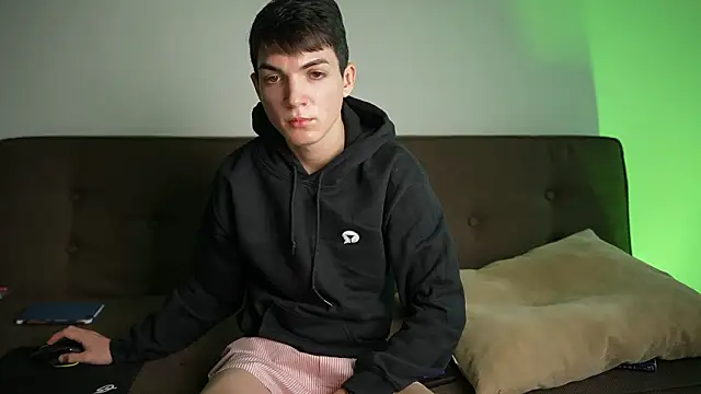 Snapshot of MattyandAiden chatting on February 2026 05:09:02 PM MattyandAiden online show from February 2026 05:09:02 PM