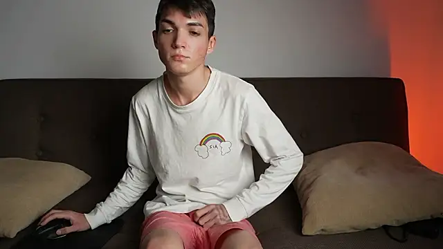 Snapshot of MattyandAiden chatting on February 2026 06:18:01 PM MattyandAiden online show from February 2026 06:18:01 PM