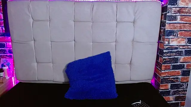 miadoll303av online show from October 2025 03:16:02 AM